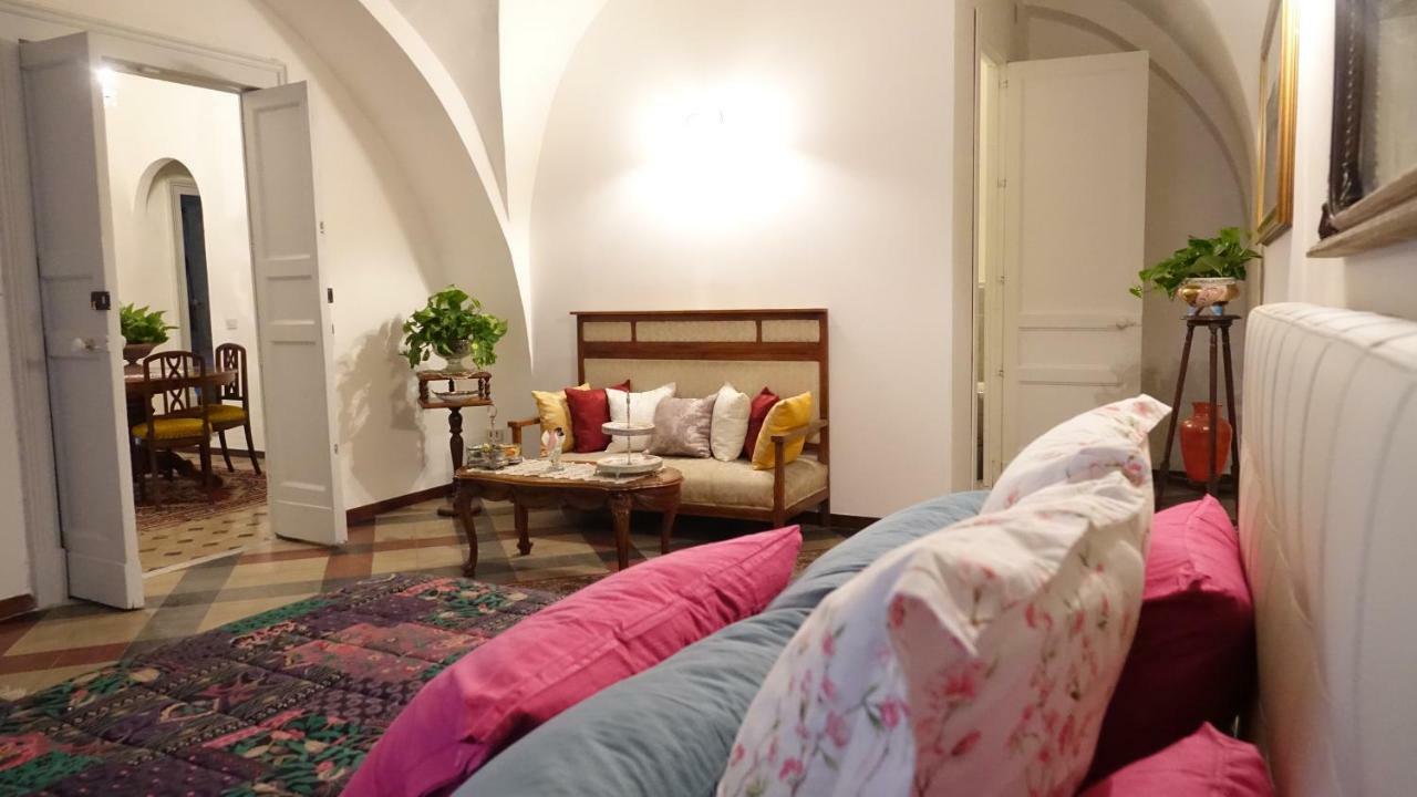 Bed & Breakfast House Vintage Aeroporto di Catania Fontana Rossa